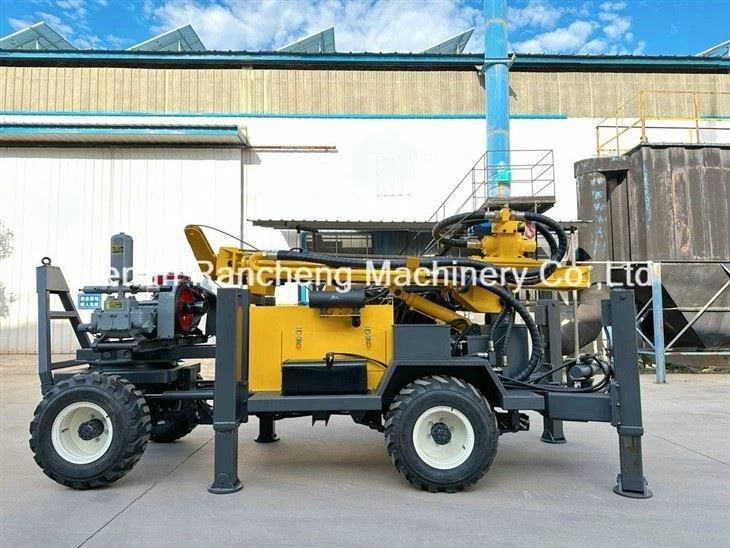 ماشین حفاری سوراخ های فراگیر با کارایی بالا با چهار چرخ در حال نصب در عمق 220 متر موتور 65KW قدرتمند