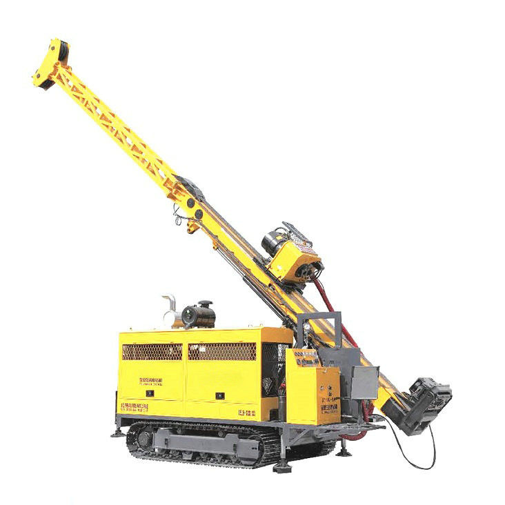 680m - 1500m عمق هسته حفاری ریگ 195HP موتور دیزل خزنده نصب ماشین حفاری