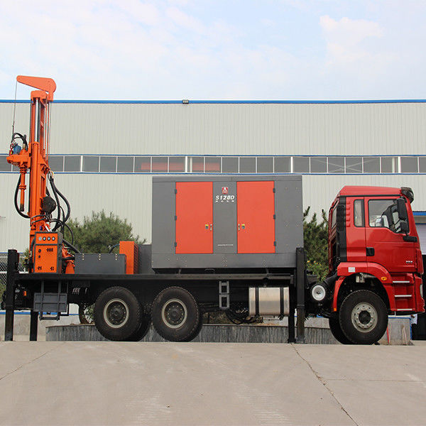 RCF200T ماشین حفاری آب هیدرولیکی / 200m ماشین حفاری آب کامیون نصب شده / 6X4 ماشین حفاری کامیون نصب شده