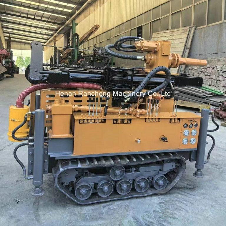 150m عمق هیدرولیک آب چاه حفاری ماشین 90-300mm قطر با 12T نیروی بلند