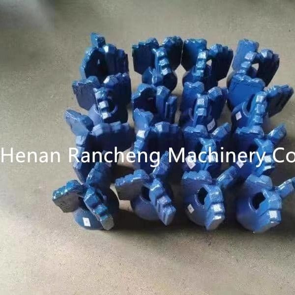 API 3 Wing Tungsten Carbide Step Type Drag Bit برای حفاری چاه های آب