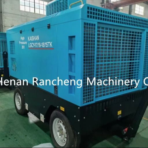 نوع تریلر چهار چرخ LGCY17-18-18/15TK کمپرسور هوا فشار کار 18bar 210HP موتور کامینز برای حفاری 150-200 متر