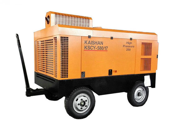 48L ظرفیت نفت کمپرسور حفاری هوا Cummins 6CTA8.3 - C260 فشار کاری 17bar